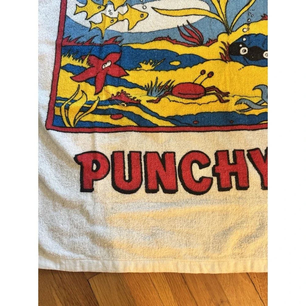 Vintage Punchy Hawaiian Punch Ocean Scene Pool Beach Towel Cotton 1980 THIN Fish